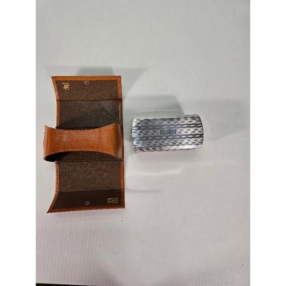 Vintage The Weekender by Matson Travel Hair Brush‎ with Case Vanity Accessory
